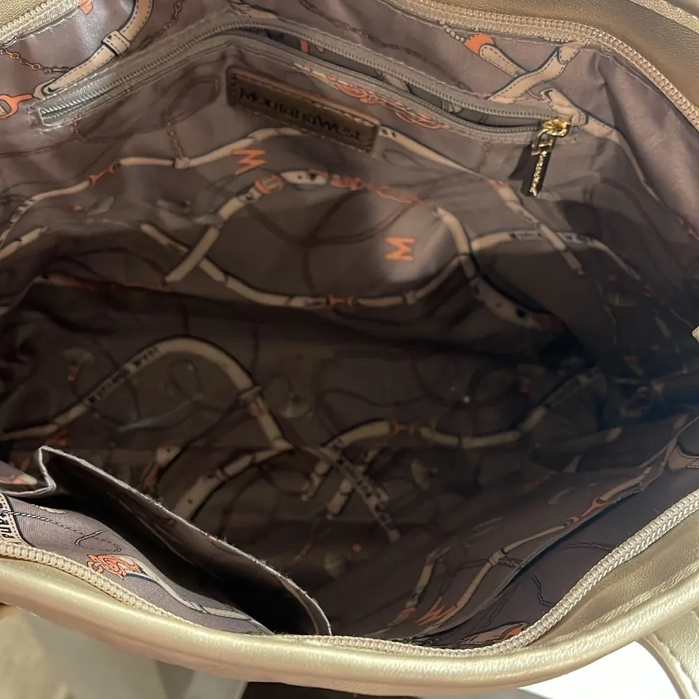 Montana west gold patch work quilted tote bag - Image 6