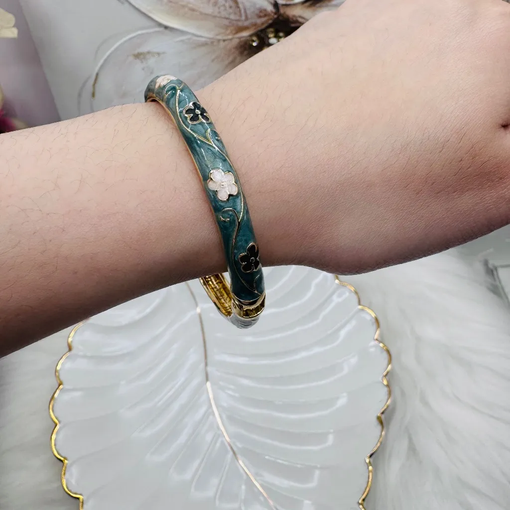 Gray & White Flower Enamel Cloisonne Bracelet Bangle - Image 5