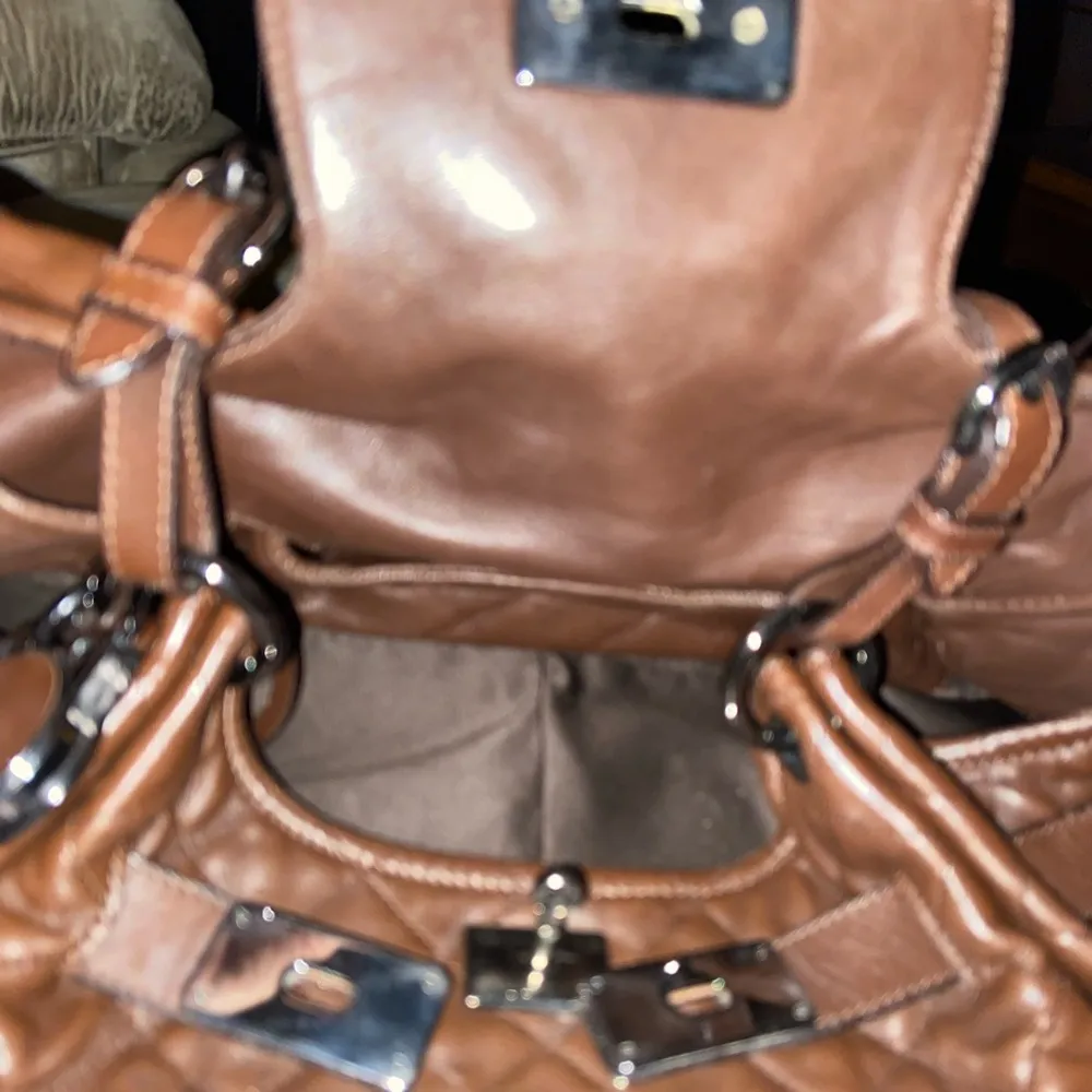 Brown Leather  shoulder bag - Image 11