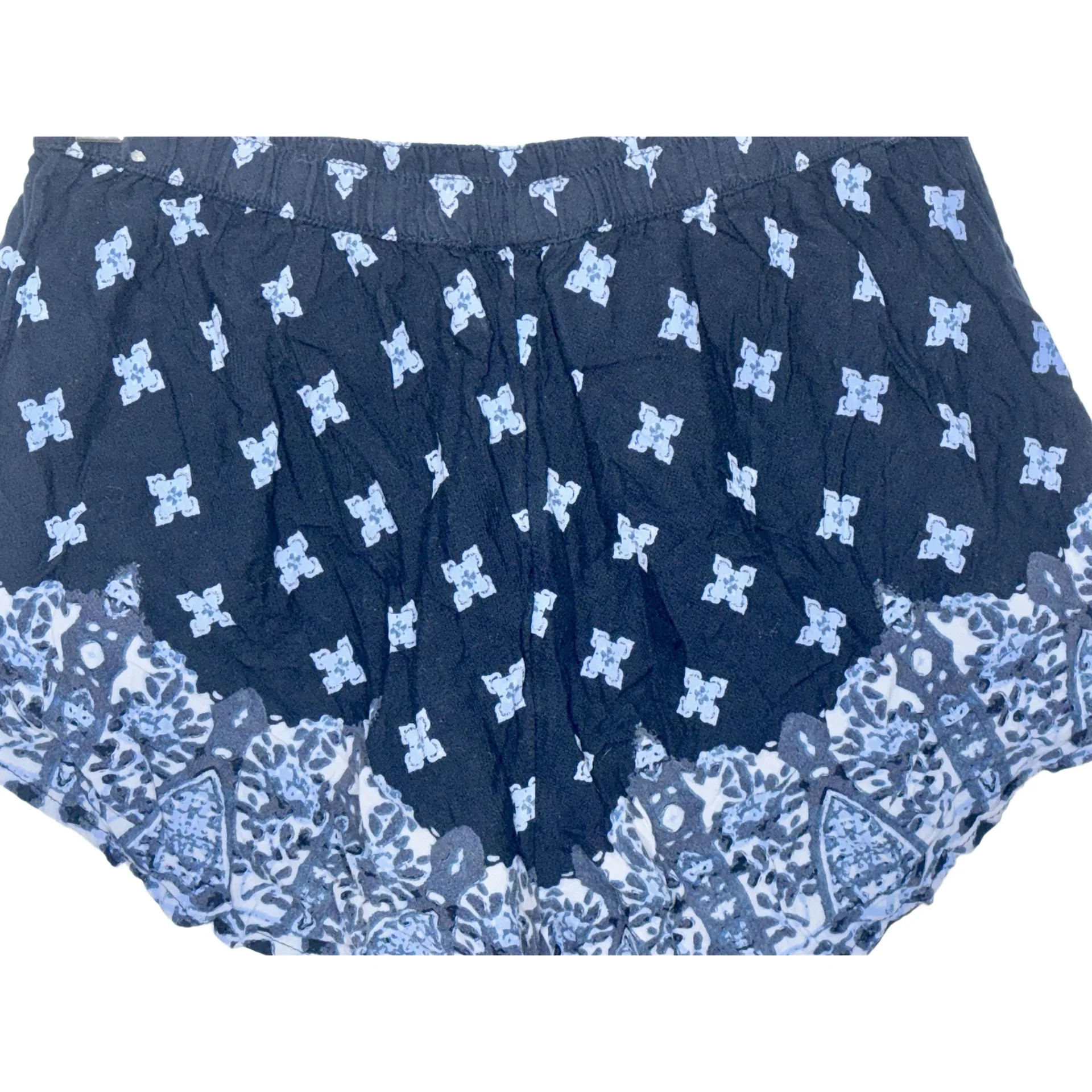 NEW Abercrombie & Fitch Navy Blue White Floral Elastic Low Rise Shorts Size XS - Image 6