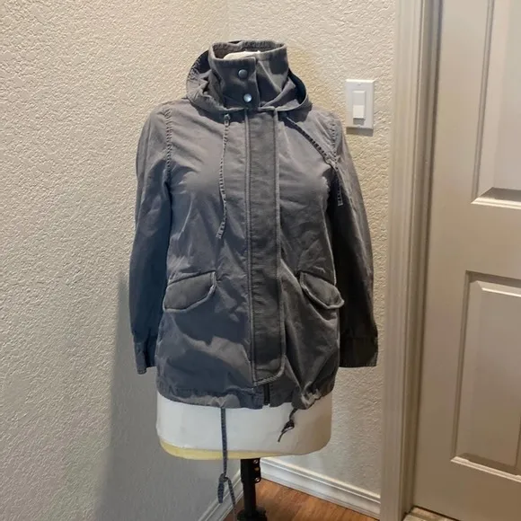 Melrose and Market Gray Women’s Zipper Jacket Hooded High Collar EUC Sz XS - Image 16