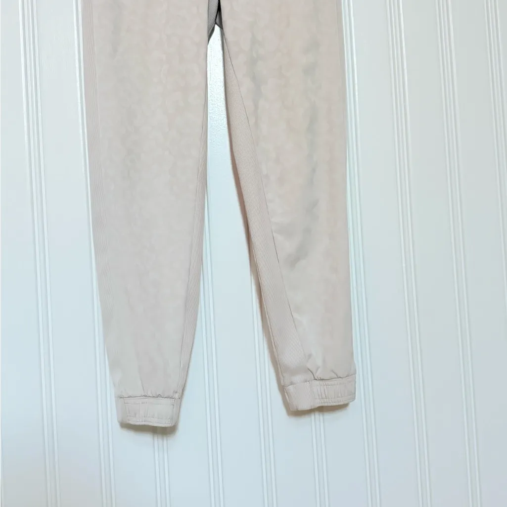 ATHLETA TAN BROOKLYN TEXTURED JOGGER SIZE 4 - Image 4