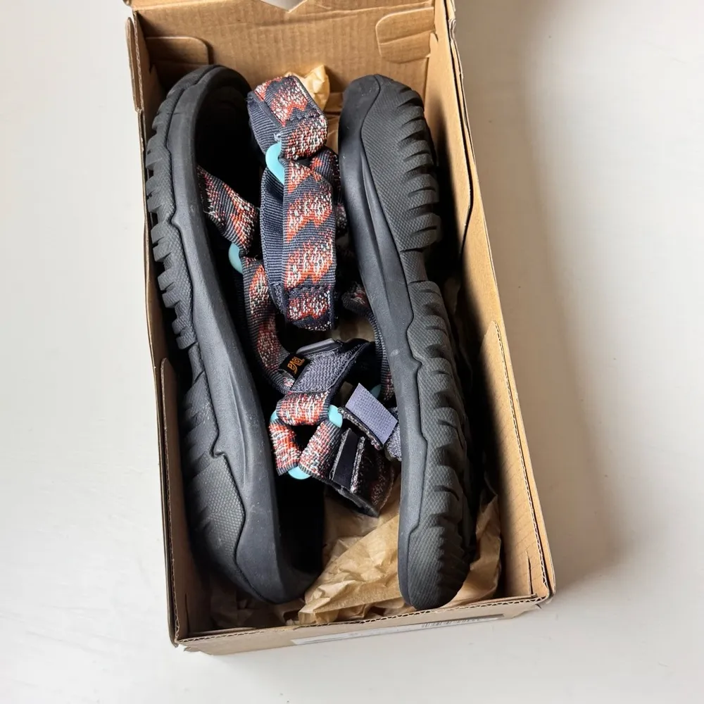 Teva Women’s Multi-pattern Hurricane XLT 2 Sandals - Image 6