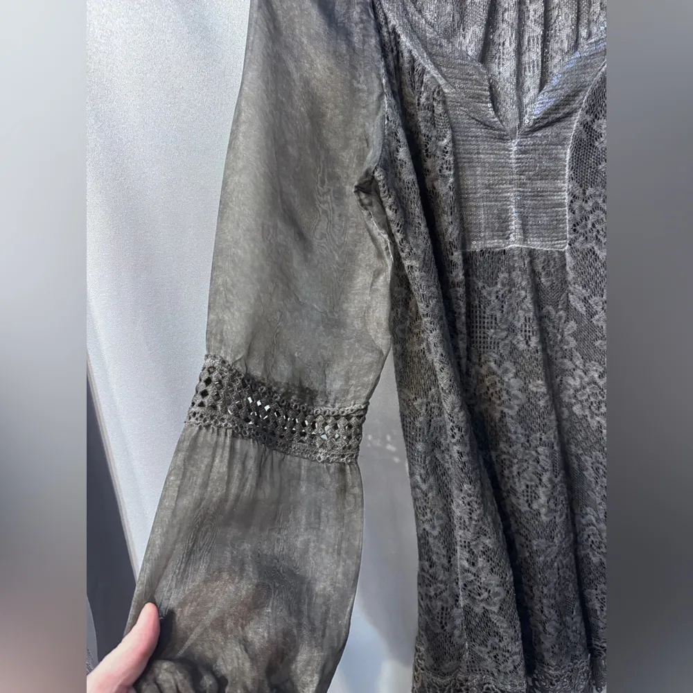 Tempo Paris, gray boho tunic with embroidered lace sequins, made in Italy, med - Image 3