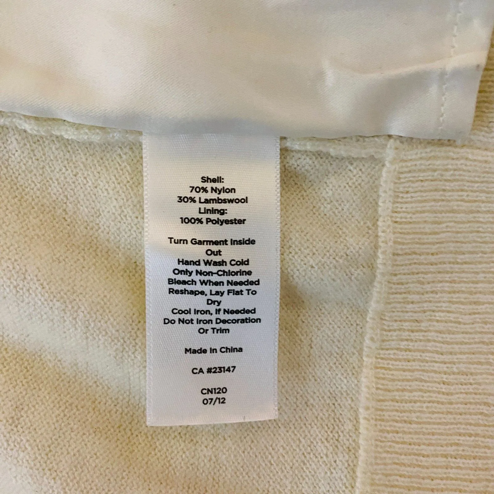 Talbots Cream Lambswool Blend Silver Beaded Bejeweled Cardigan Sweater Sz SP - Image 9