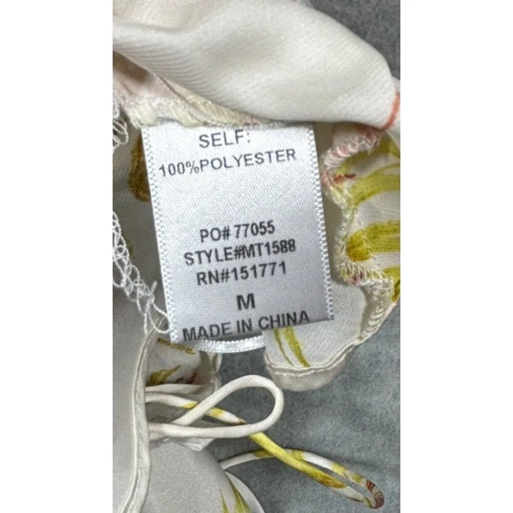 Le Lis Collection Women's Floral Spaghetti Strap Crop Top Sz‎ M Open Back - Image 4