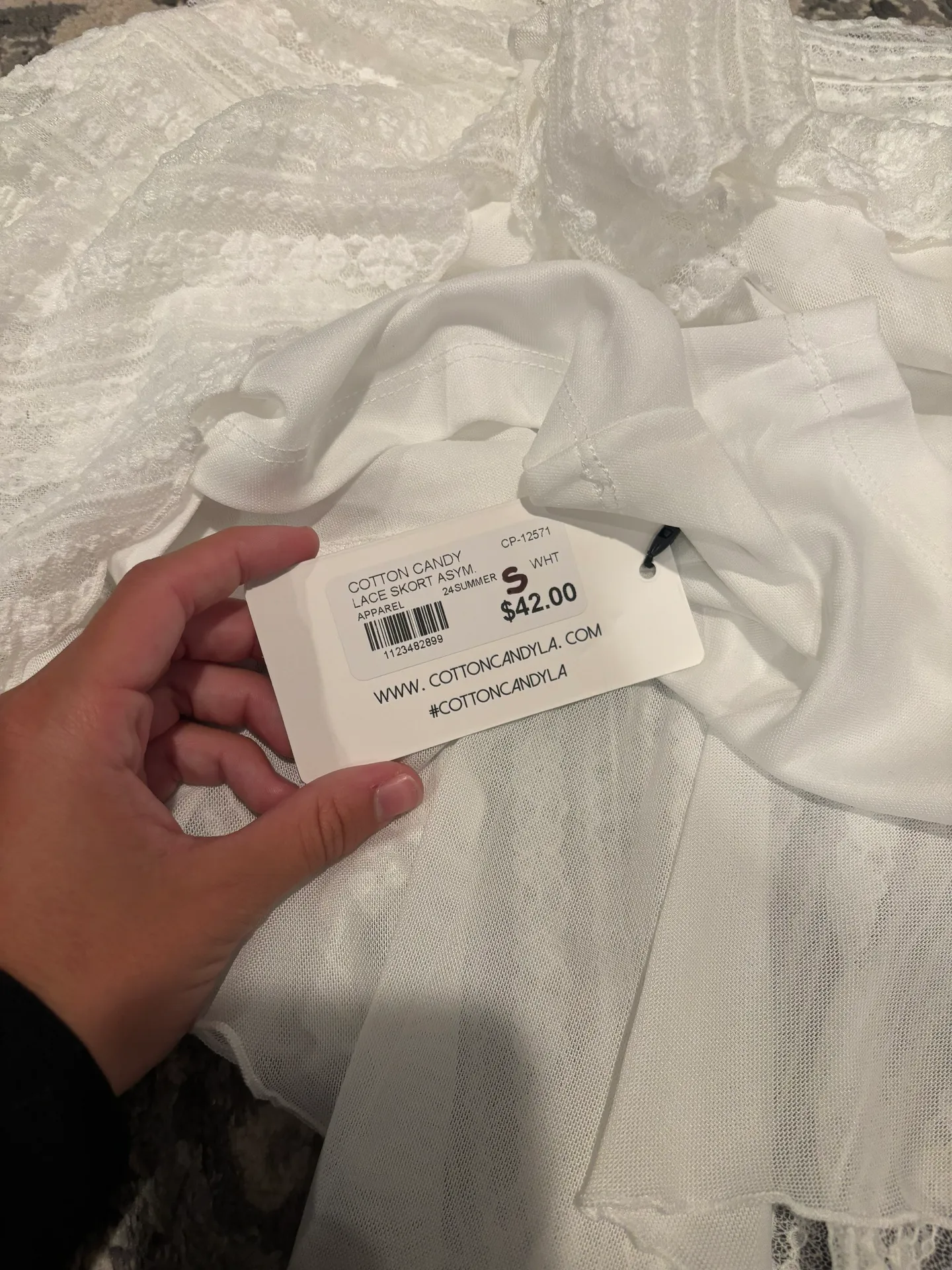 White Skirt - Image 3