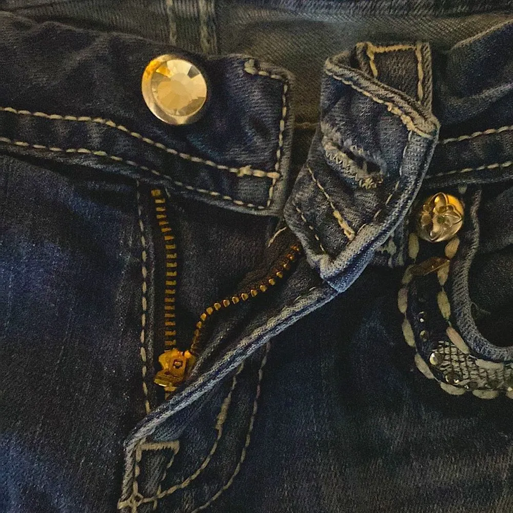 Miss Me jeans medium wash sz 26 - Image 8