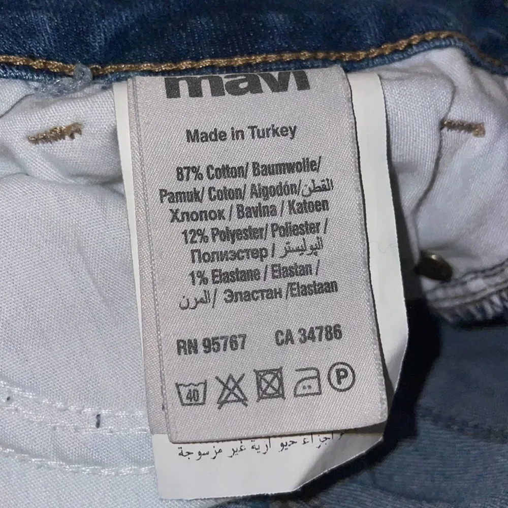 Mavi Women’s Angie Mid Rise Slim Straight Jeans Size 27 - Image 6