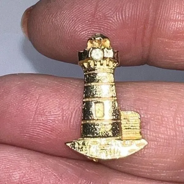 Vintage Gold‎ Tone With Crystal Lighthouse Lapel Pin - Image 2