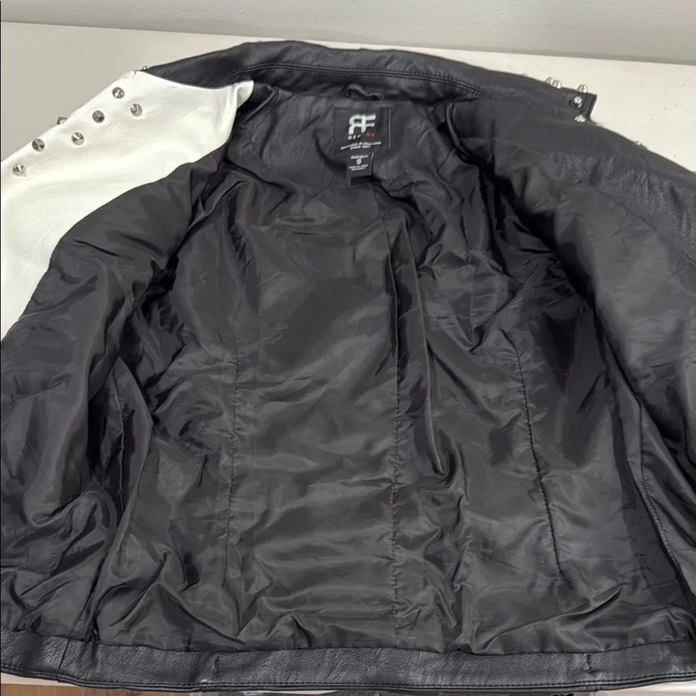 RedFox Edgy Black and White Leather Jacket with Studs and Zippers Size Small EUC - Image 13