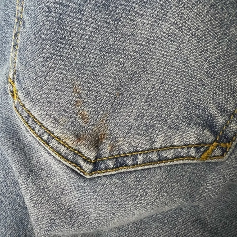 Anthropologie high rise flare Frayed Hem Jeans Pilcro and the Letterpress sz 26 - Image 2