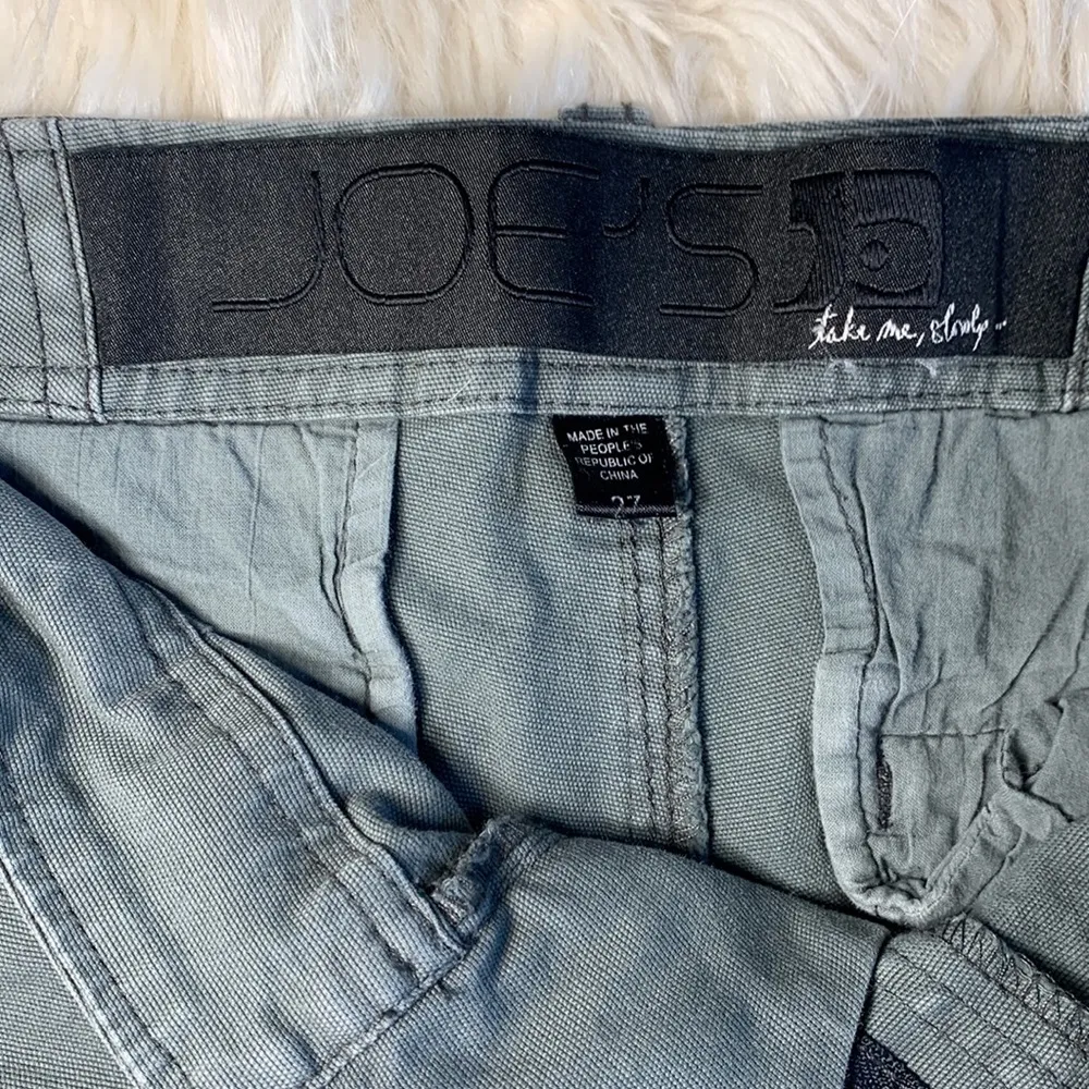 Joe's Jeans Take Me, Slowly Shorts Size 27 - Image 3