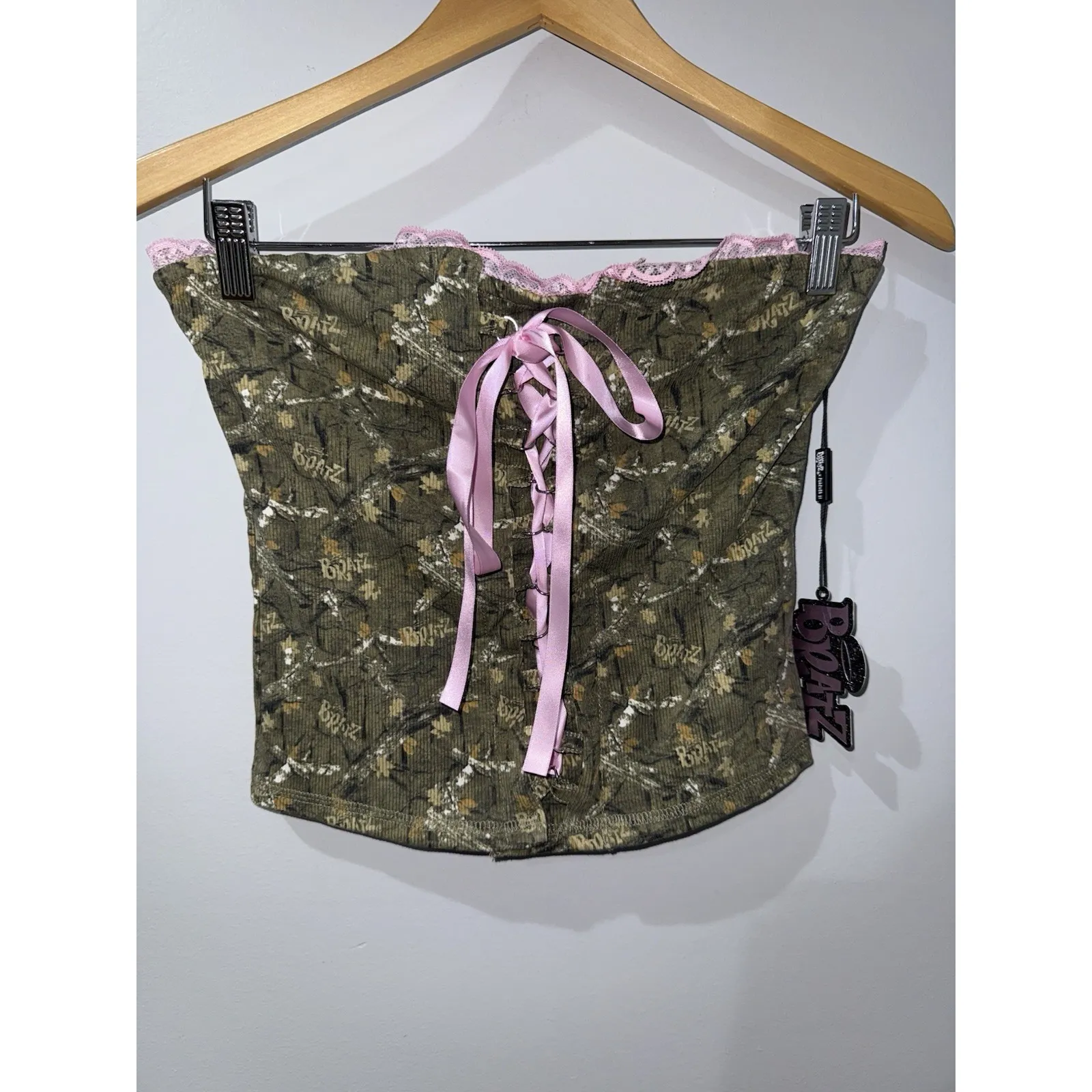 FOREVER 21 x BRATZ Size Medium Women's Tube Top‎ Y2K Green Camo Pink Lace P - Image 2