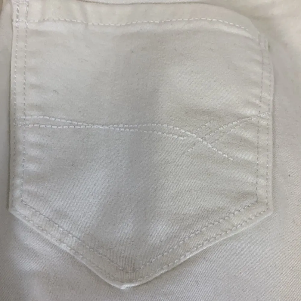 Liverpool  Cropped relaxed fit Jeans in Bright White - Image 8