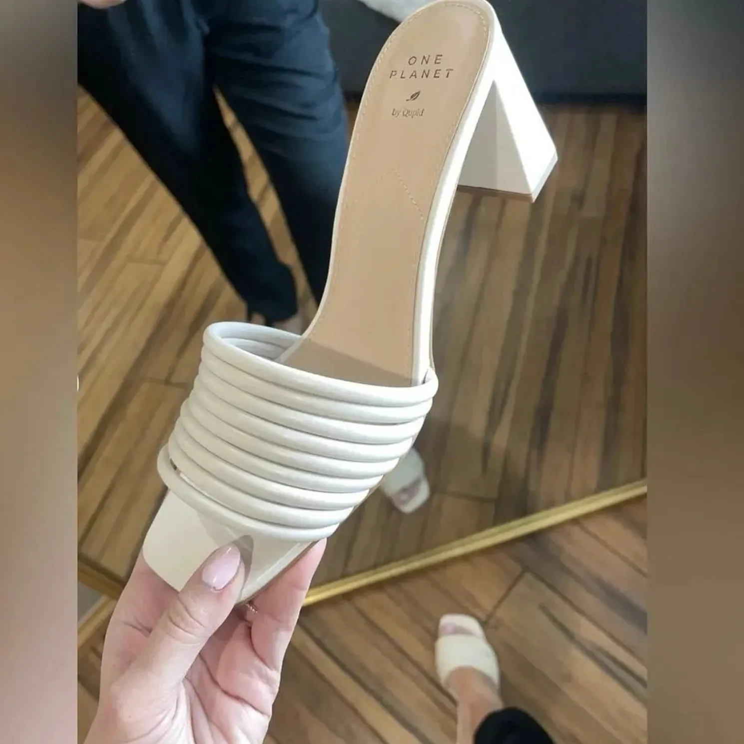 ONE PLANET by QUPID Kerstin Strappy Block Heel Sandal, Size 10, New w/ Tag Box - Image 2