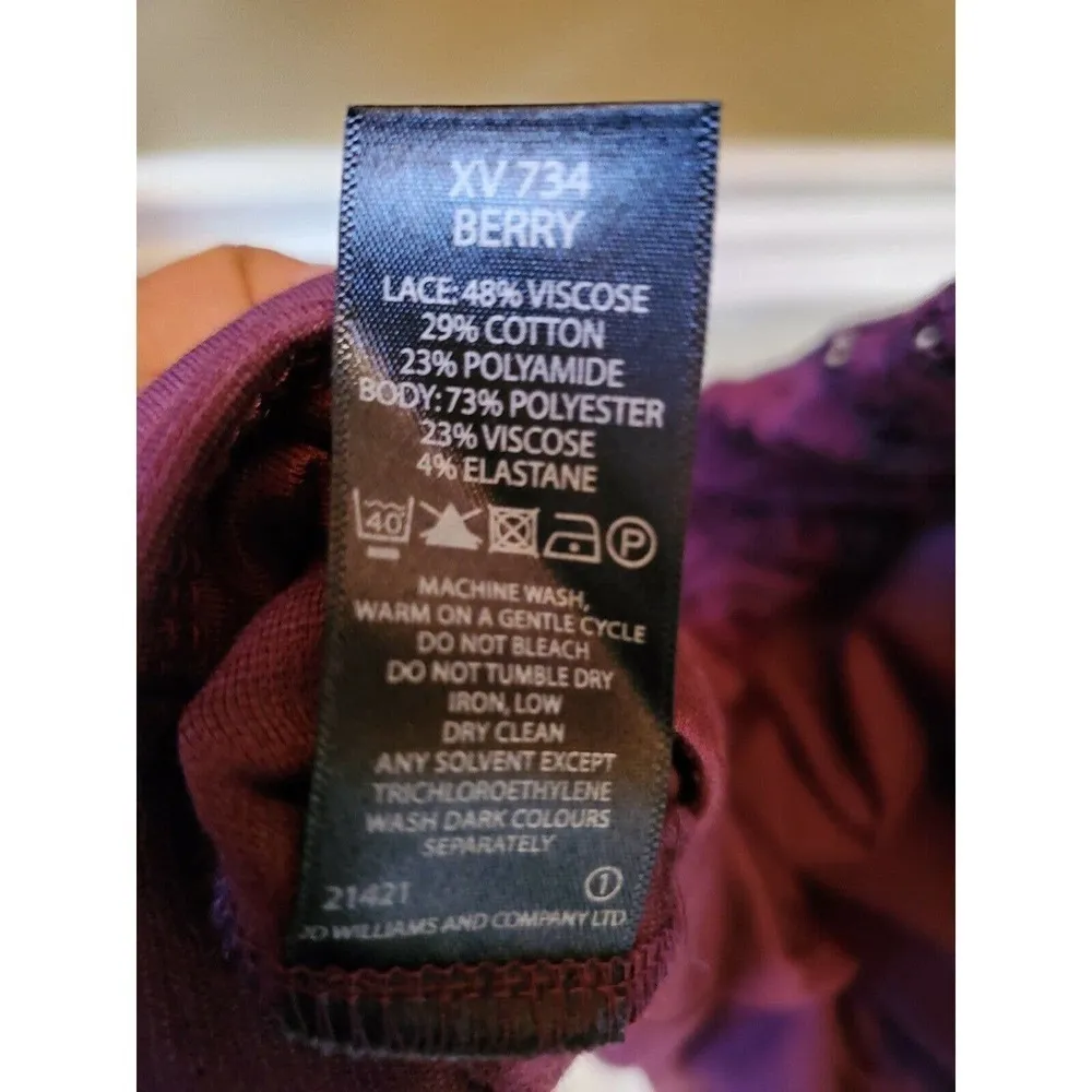 Pamplemousse Berry Dress Size 22 - Image 8