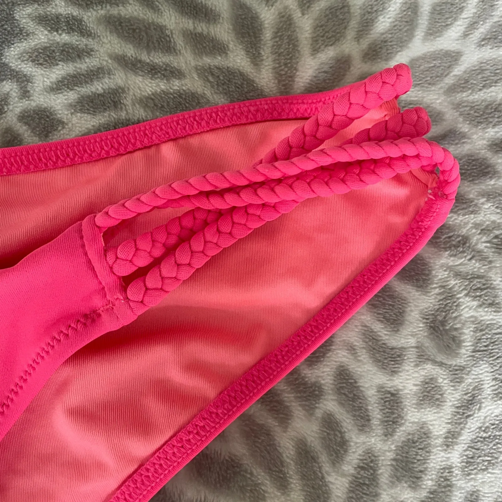 Victoria's Secret Swim Bikini Bottoms size Small Braided Sides Cheeky Vacation - Image 3