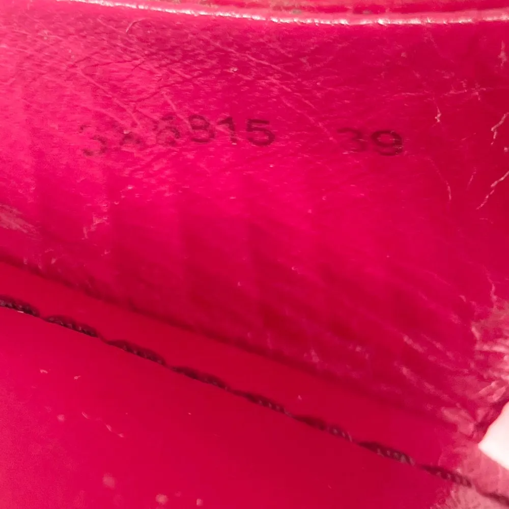 Prada Fuschia Pink  Patent Leather Logo Bow Slide Sandal flat EU 39 - Image 8