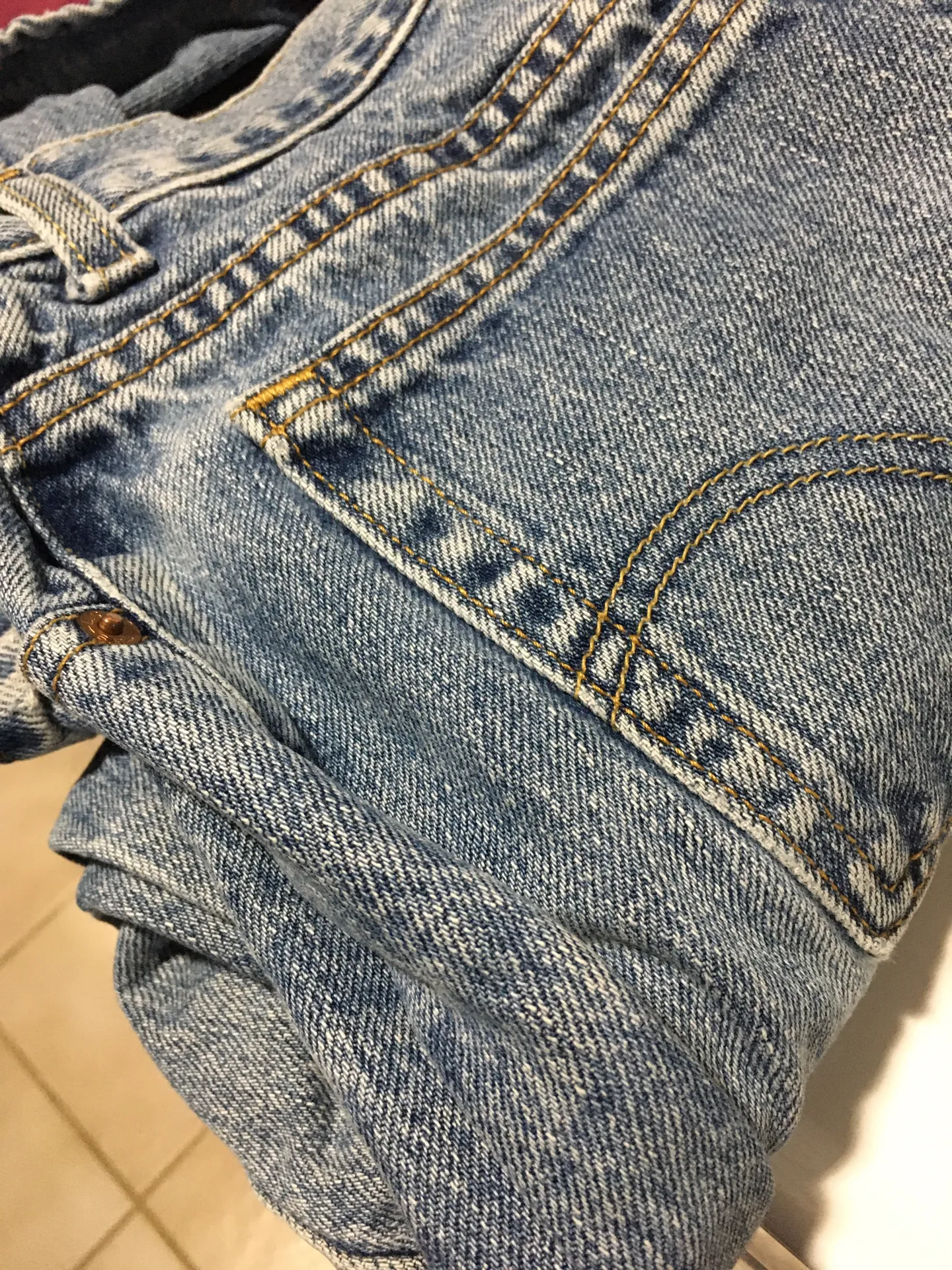 Vintage 550 Mom Jeans - Image 9