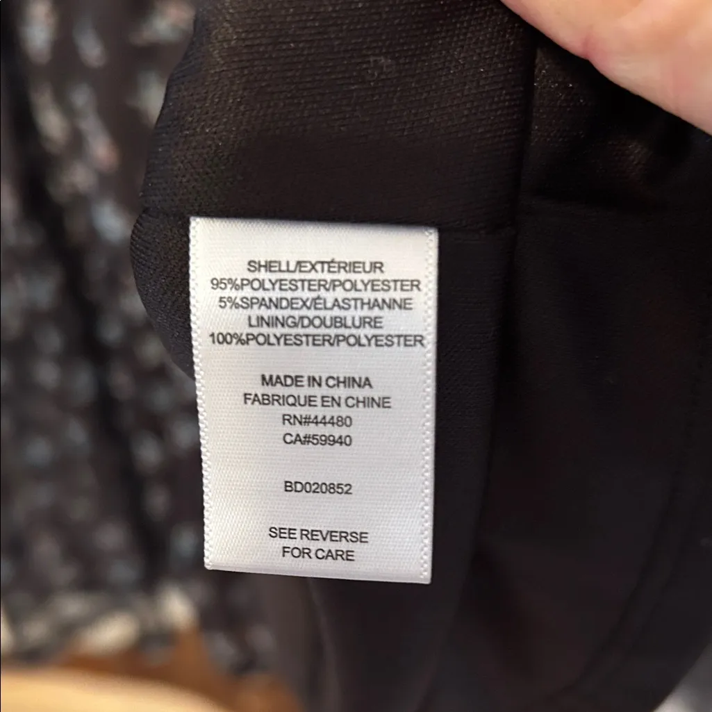 Floral Long Sleeve Dress With Sheer Sleeves and Lined. Size Large Black - Image 5