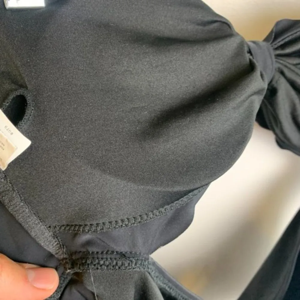 Cupshe Black Cut To It Shell Scalloped One Piece - Image 8