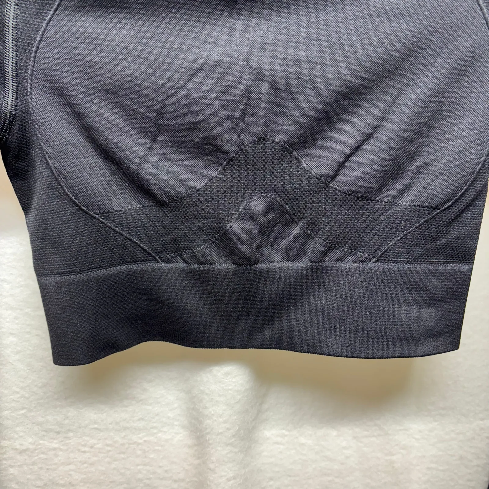 Gymshark Black Long Sleeve Crop Top‎ - Size Small - Image 5