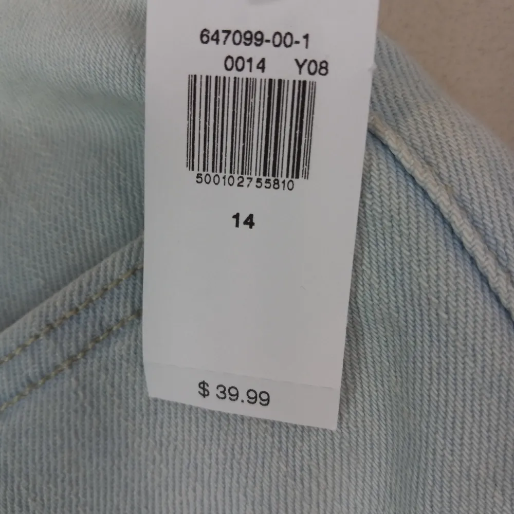 Old Navy 14 OG Straight High Rise 3 Inch Raw Hem Light Wash Denim Jeans Shorts - Image 3