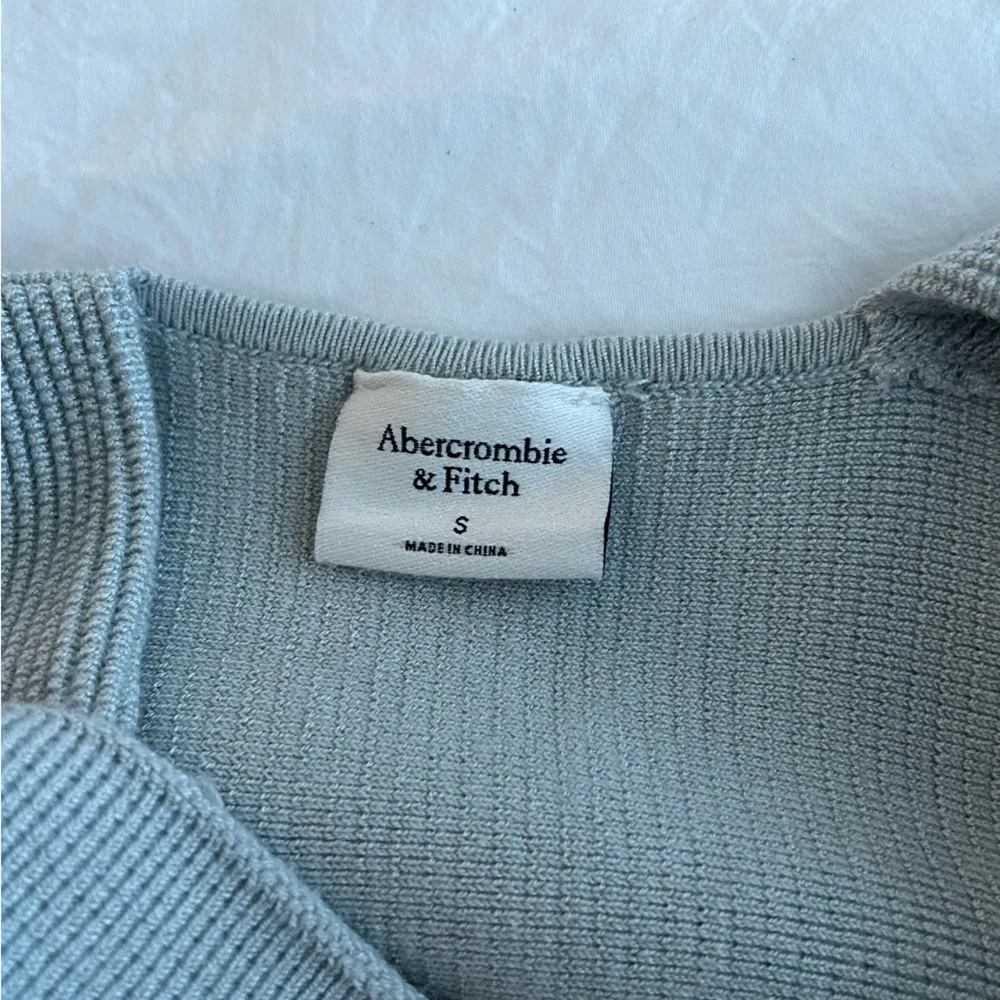 Abercrombie and Fitch Women's Ottoman Cross-Back Tank - Image 4