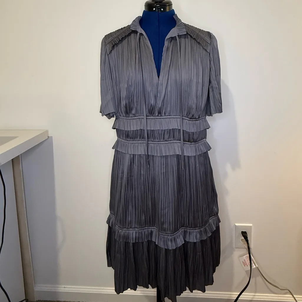 REISS Lydia Textured Pleat Dress - Image 3