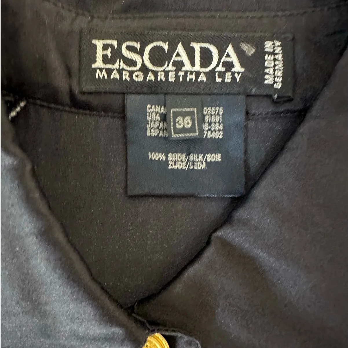ESCADA Blouse 100% Silk Cream & Black Sport Print Button Up Long Sleeve - Image 2