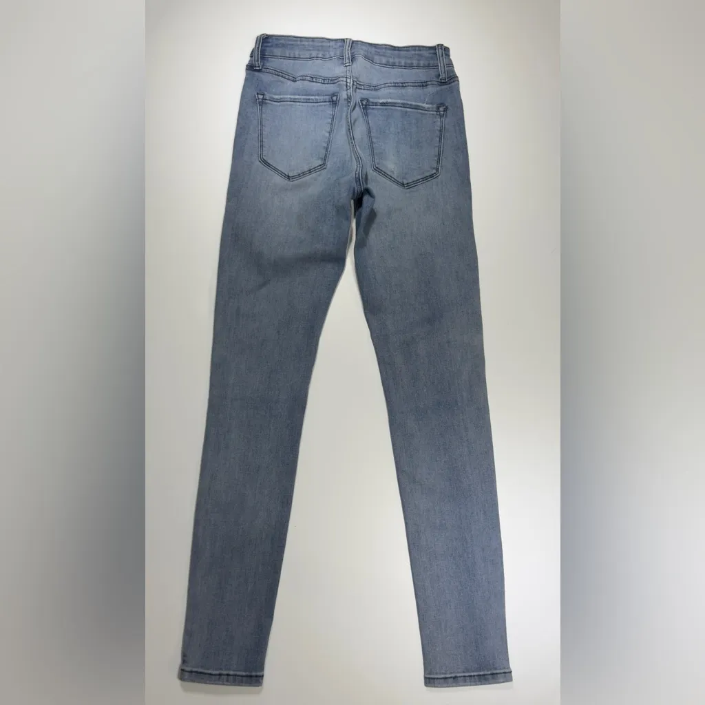 KAN CAN Classic Blue Women's Jeans 👖 💙
54% COTTON ✅ Size undefined - Image 10