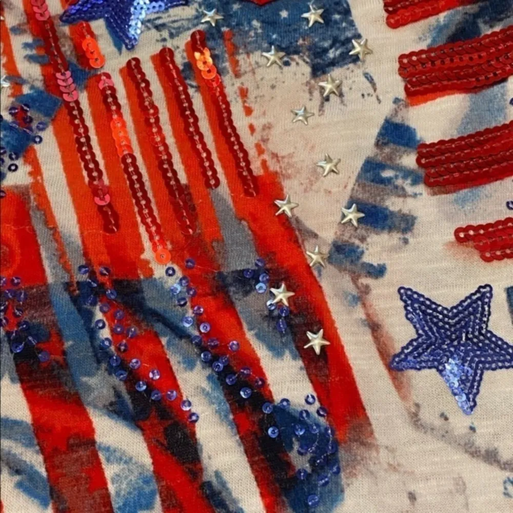 Women’s Onque Casuals Patriotic Top Size PXL perfect for July 4th celebration - Image 6