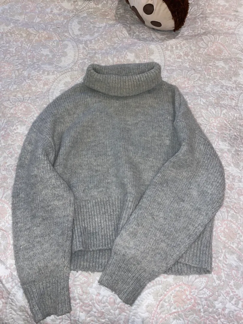 Boutique Fuzzy Grey Turtleneck - Image 2