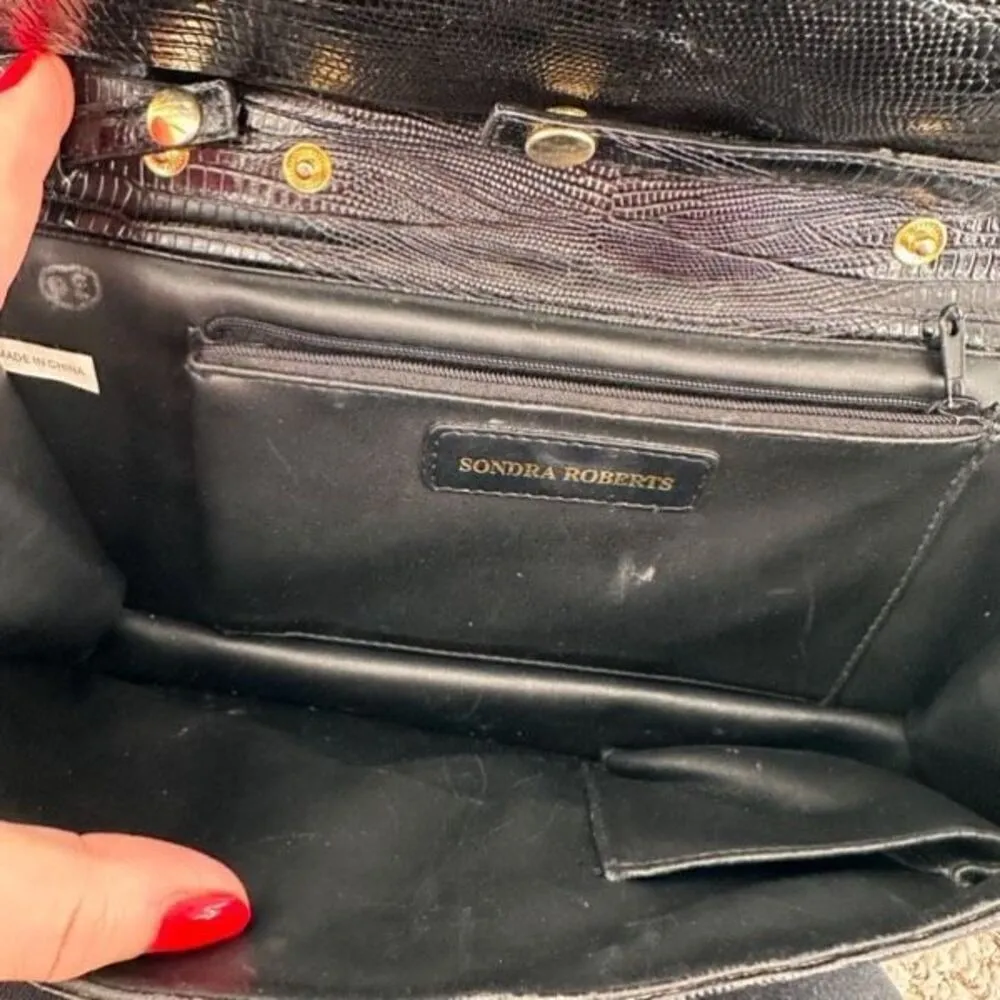 Vintage Sondra Robert’s‎ Black Envelope Style Faux Croc Clutch crossbody Purse - Image 10