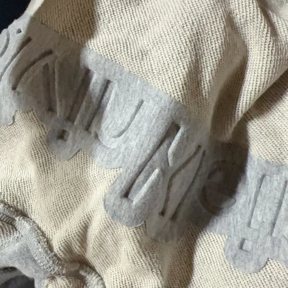 Womens Calvin Klein Gray Front Embossed Logo Pull over Hoodie XS NWT$79 - Image 7