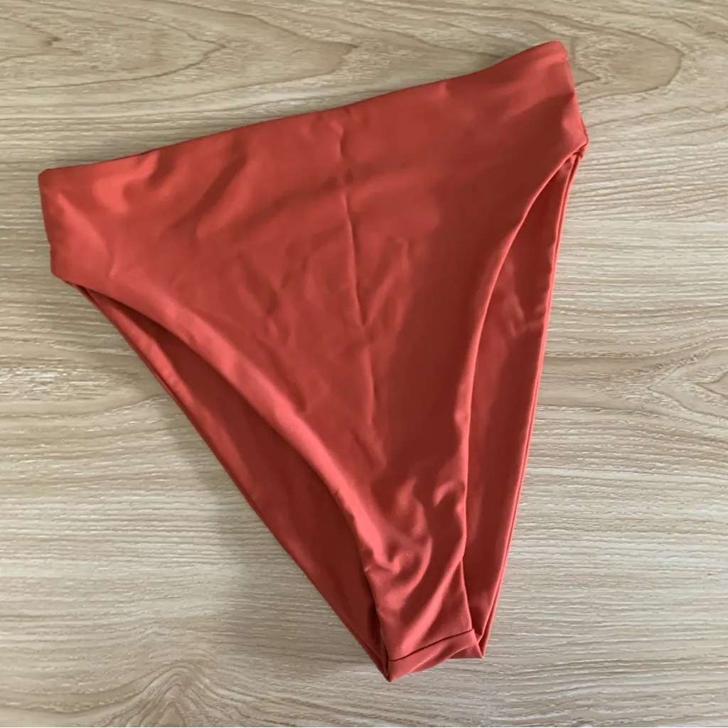 Jade Medium NWOT Incline High Waist Cheeky Bikini Bottom Melon Orange Matte - Image 2