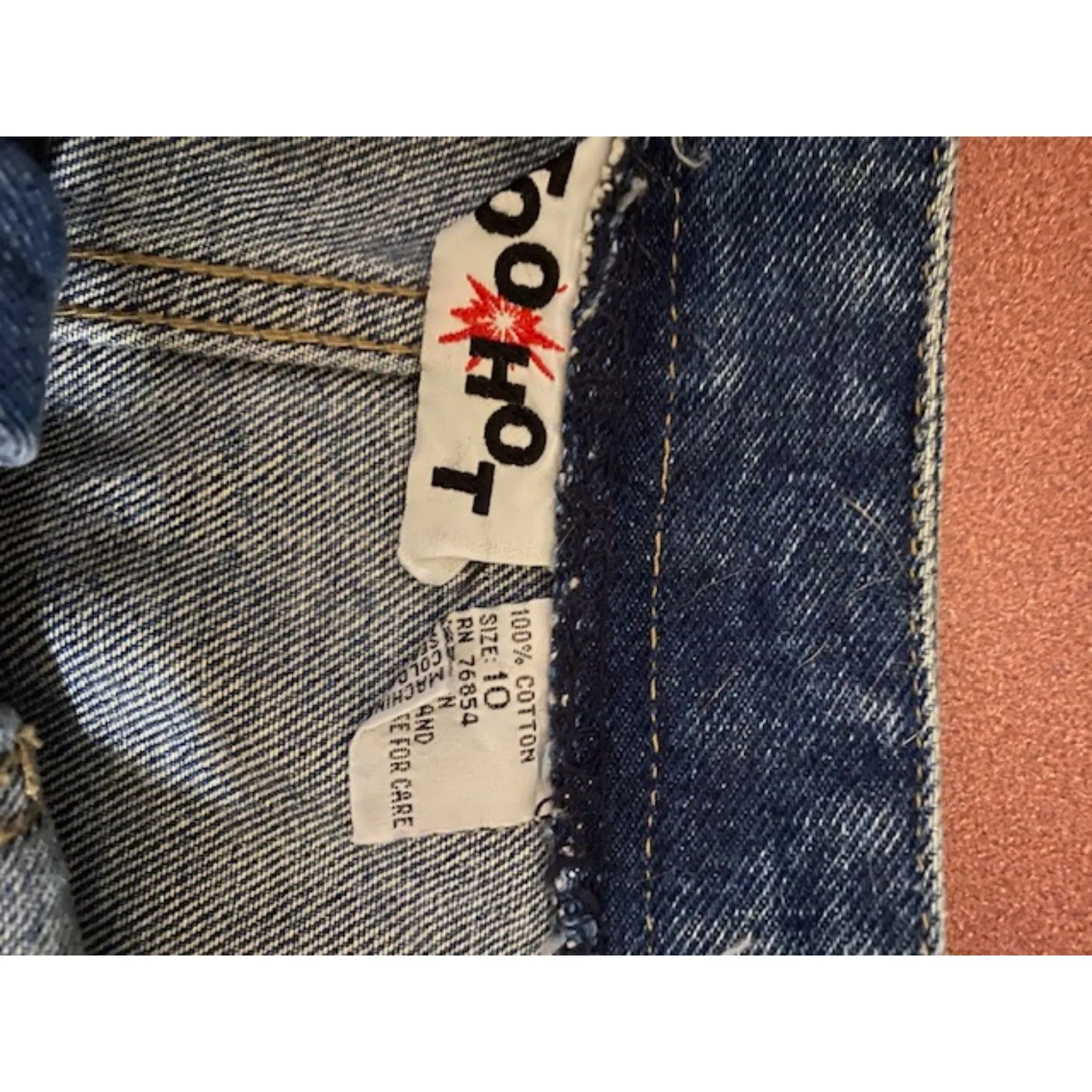 Too Hot Vintage Y2K Shorts Size 10 - Image 3