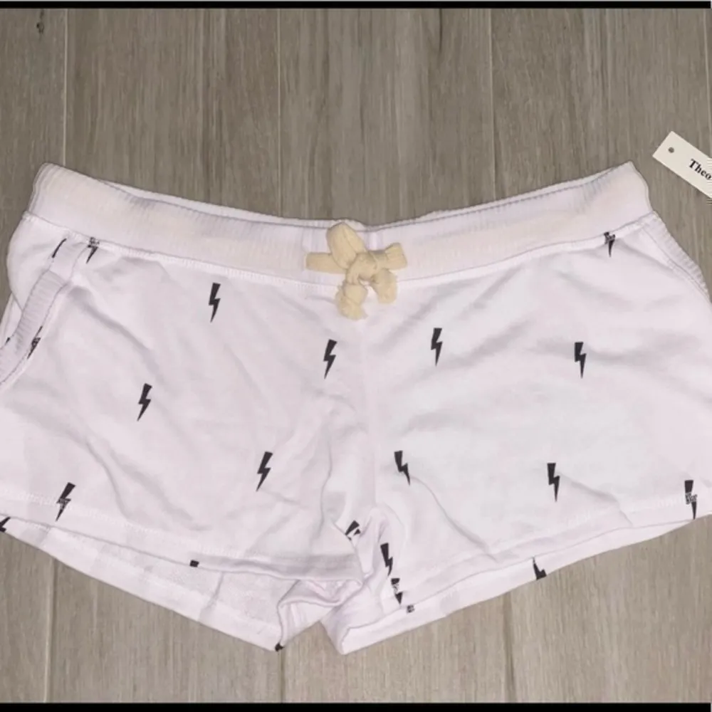 Hoodie Short Set Lightning bolt White Size L - Image 6