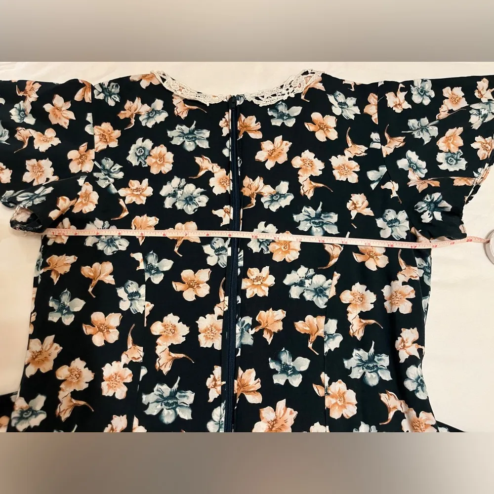 Vintage 80’s En Focus Culotte Jumpsuit Dark Green Floral Lace Collar Size S EUC - Image 5