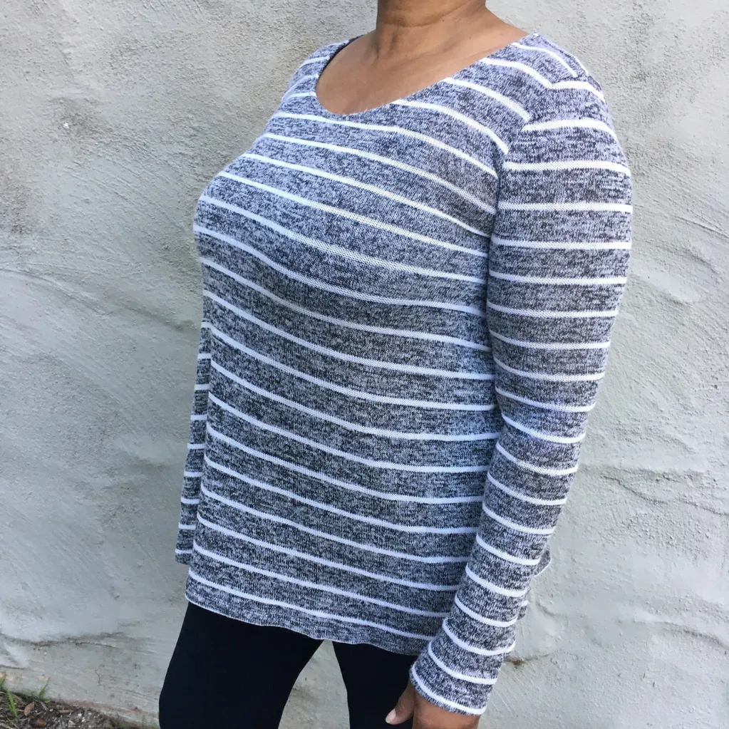 Gray Striped Long Sleeve Shirt sz L - Image 12