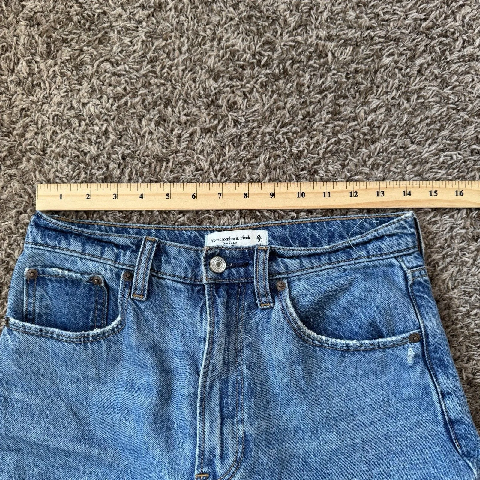 Abercrombie Fitch The Loose High Rise Jeans Size 26/2 Short Medium Wash - Image 7