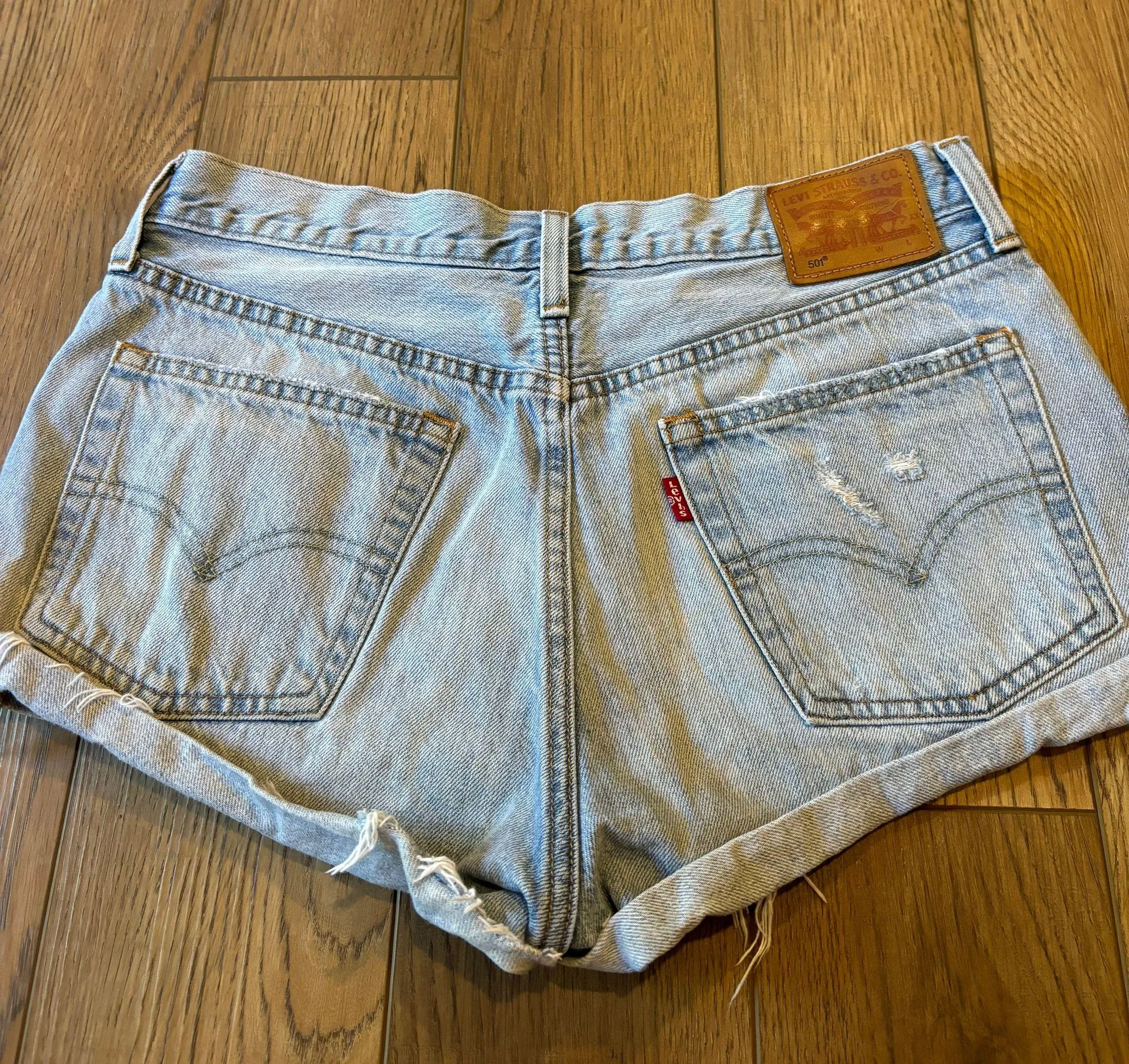 Levi’s Shorts - Image 2
