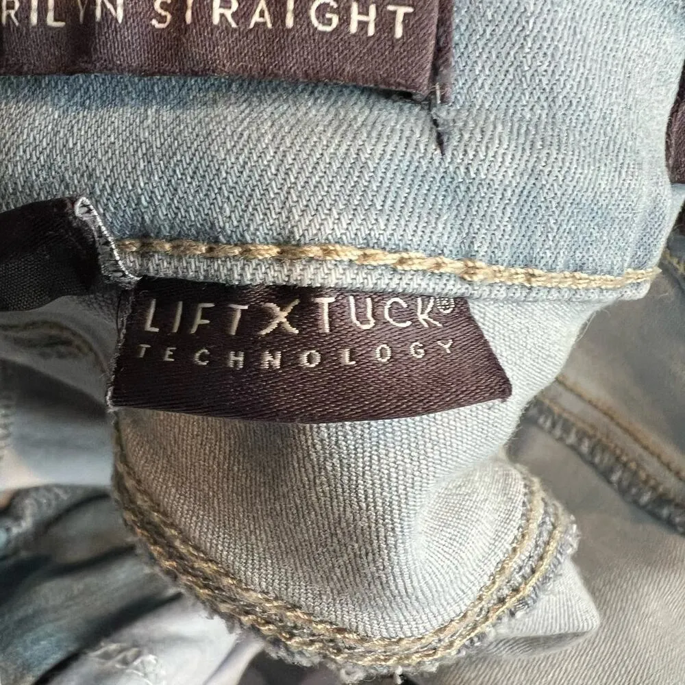 Not Your Daughter's Jeans NYDJ Marilyn Straight light wash blue jeans size 20W - Image 9