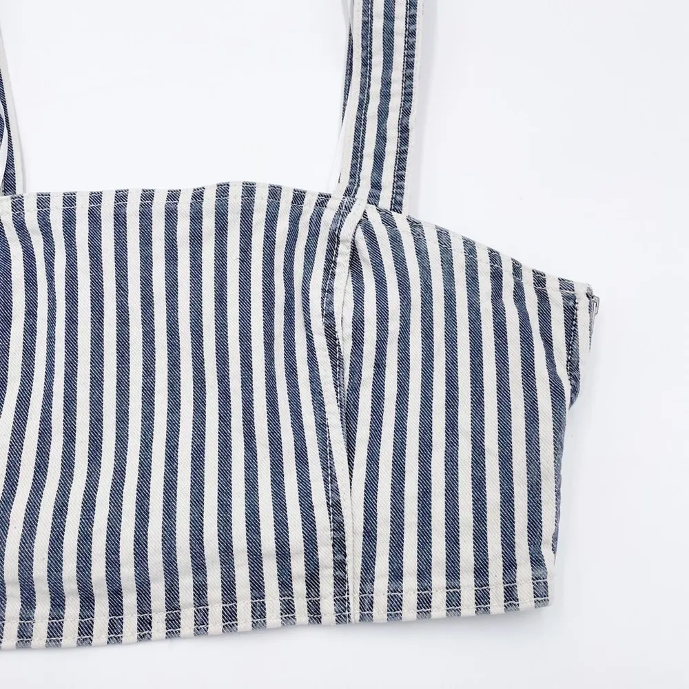 NEW Zara Striped Denim Crop Top Blue & White Sleeveless Square Neck Size Medium - Image 4