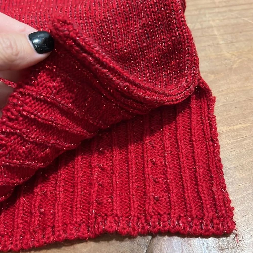 Diane Von Furstenberg the color authority sz medium red v-neck sweater metallic - Image 8