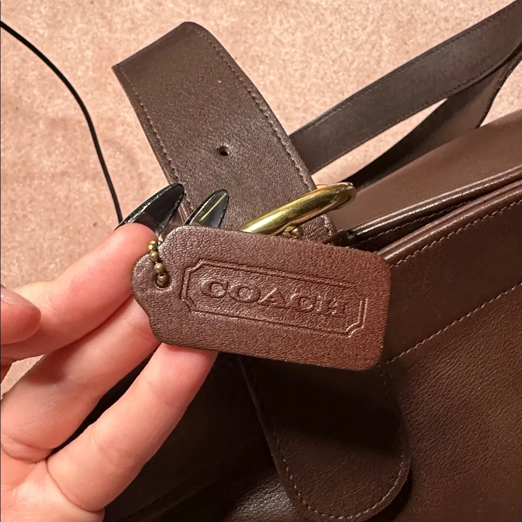 064-Coach Vintage # 4140 Elegant SoHo Waverly Lafayette Brown Leather Tote Bag - Image 4