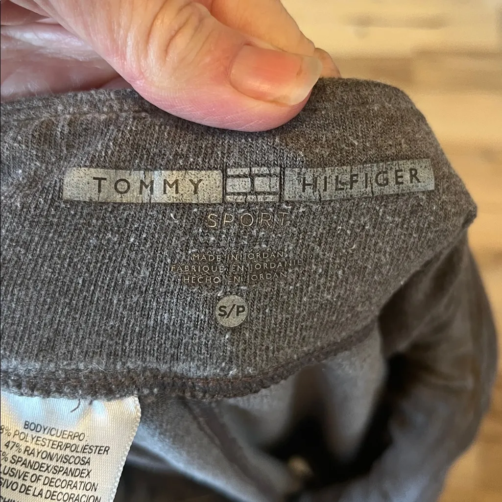 Tommy Hilfiger Comfy Soft Sweatpants Brown Lightweight Jogger - Image 4