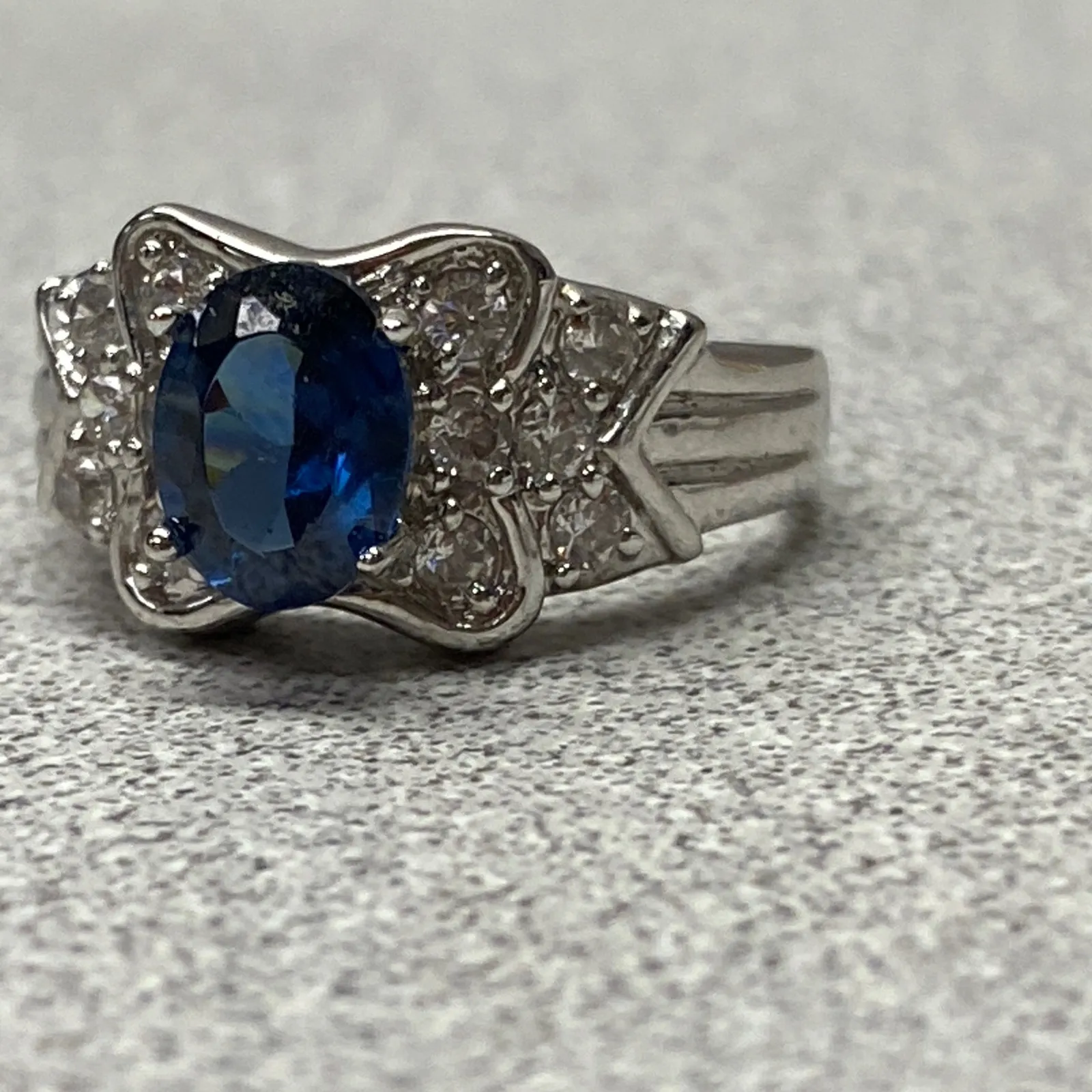 Sterling Silver 925 Oval Blue Sapphire Diamond Halo Elegant Engagement Ring - Image 8