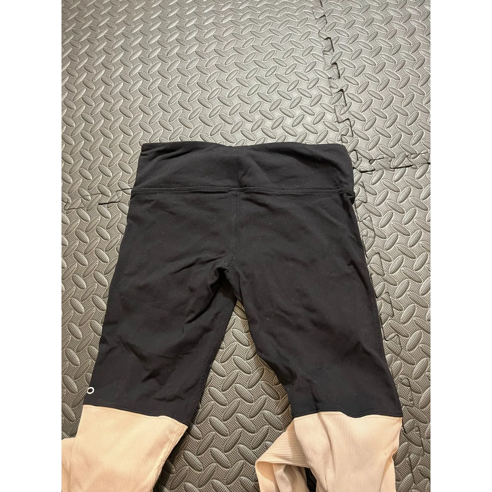 Alo yoga goddess leggings ribbed black and blush size small coquette ballet - Image 8